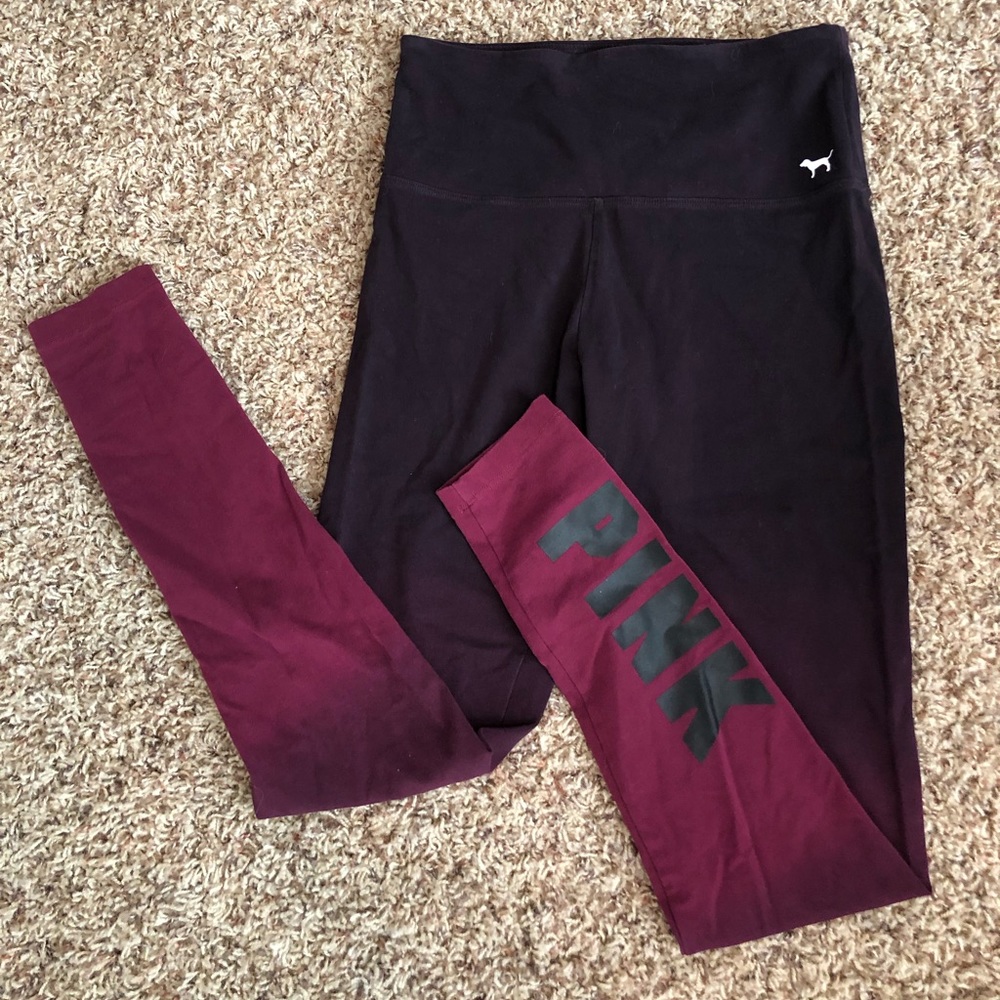 Victoria’s Secret Pink leggings